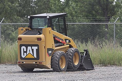 cat 226 skidsteer|caterpillar 226 skid steer door.